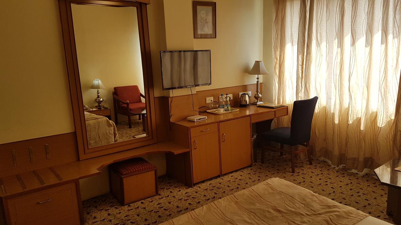 Ohris Baseraa Hyderabad Exterior photo